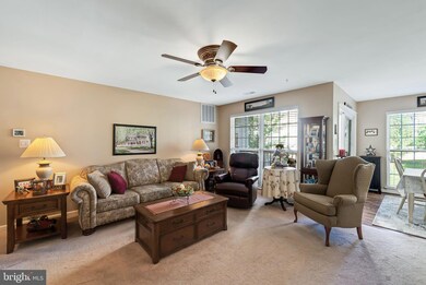 2501 Coleridge Dr unit 12C, Frederick, MD 21702 - photo 4