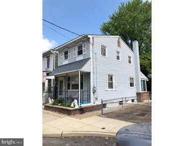 305 Essex St, Gloucester City, NJ 08030 - photo 2