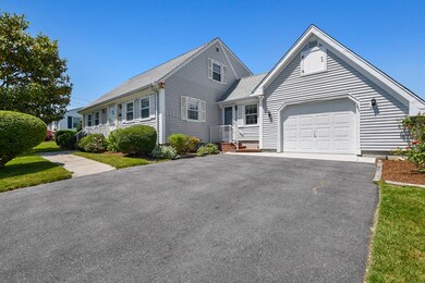 31 Kevin Dr, North Dartmouth, MA 02747 - photo 2