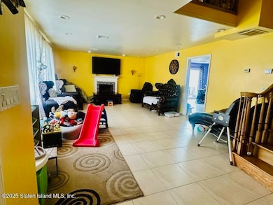 50 Beacon Place unit Main, Staten Island, NY 10306 - photo 7
