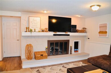 873 W Shore Blvd, Sheffield Lake, OH 44054 - photo 5