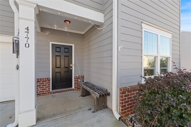 Inviting entry way!