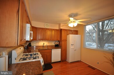9269 Bellbeck Rd, Parkville, MD 21234 - photo 7
