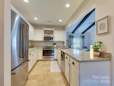 3806 Selwyn Farms Ln unit 1, Charlotte, NC 28209 - photo 7