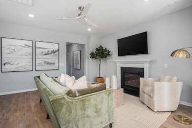 102CountryGate-KeeyEyeMarketing-6