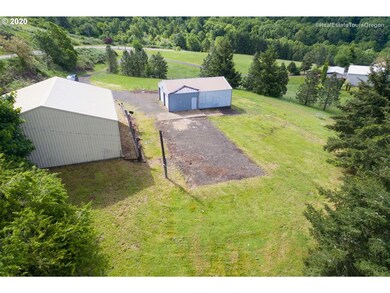 21400 SW Cherry Hill Rd, Sheridan, OR 97378 - photo 2