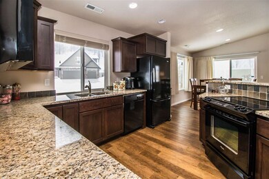 203 E Travis Ct, Spokane, WA 99208 - photo 5