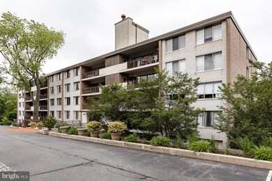 2302 Riddle Ave unit B205, Wilmington, DE 19806 - photo 2