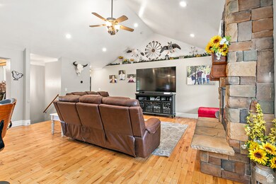 565 S Main St, Mona, UT 84645 - photo 7