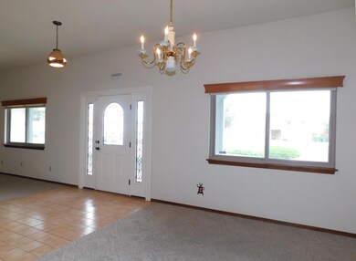 5705 Greenwood Dr, Farmington, NM 87402 - photo 3