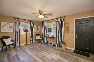 219 Chestnut Dr, Shelbyville, TN 37160 - photo 6