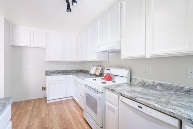 6951 Marvin Trail, Redding, CA 96001 - photo 6