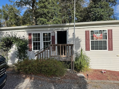 3860 Doctors Lake Dr unit 20, Orange Park, FL 32073 - photo 2