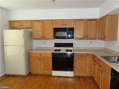 34 Bryant Dr, Perkasie, PA 18944 - photo 2