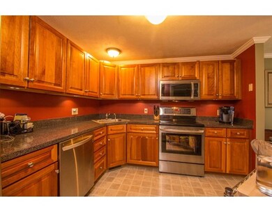 191 Bridle Cross Rd unit 191, Fitchburg, MA 01420 - photo 2