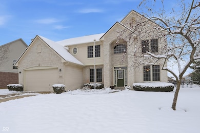 7315 Stones River Dr, Indianapolis, IN 46259 - photo 3