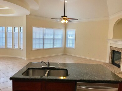 DG Kitchen to Hearth Room