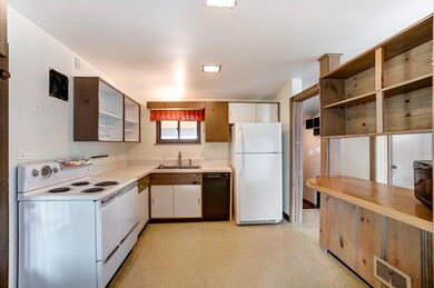 Kitchen1