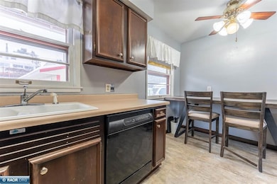 12 Telegraph Dr, Virginia, MN 55792 - photo 5