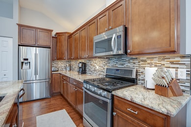 unlisted-address, Winfield, IL 60190 - photo 5