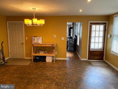 145 7th St, Salem, NJ 08079 - photo 5