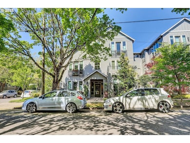 unlisted-address, Portland, OR 97214 - photo 2