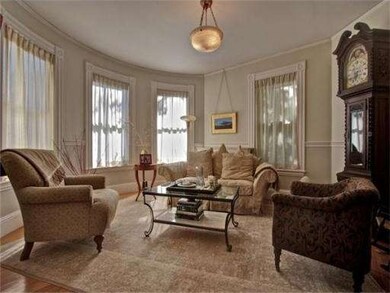 3 Warren St, Winchester, MA 01890 - photo 5