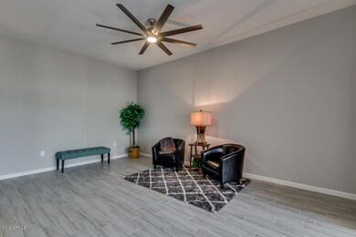 10502 W Palmeras Dr, Sun City, AZ 85373 - photo 6