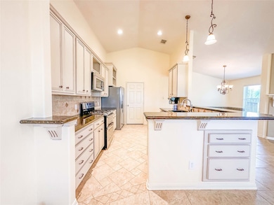 2827 Wild Oak Park Dr, Conroe, TX 77385 - photo 7