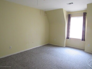 24 Blue Bird Ln unit 1000, Howell, NJ 07731 - photo 6