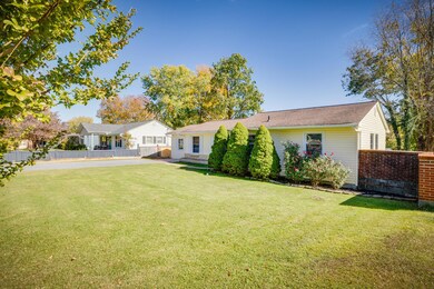 1406 E Holston Ave, Johnson City, TN 37601 - photo 3