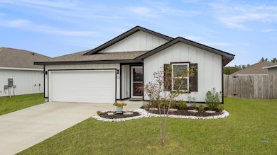 932 Sandbar Loop, Crestview, FL 32539 - photo 2