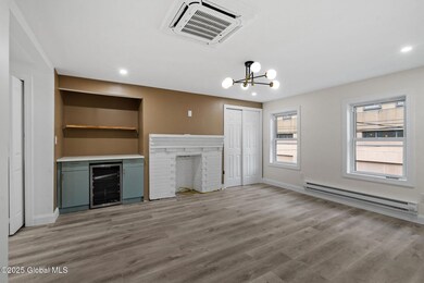 42 Spring St unit 2nd Fl, Albany, NY 12210 - photo 2