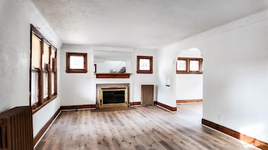 18968 Pennington Dr, Detroit, MI 48221 - photo 5