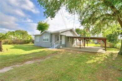 15 S Hendry Ave, Fort Meade, FL 33841 - photo 2