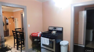 11709 Success Ave, Los Angeles, CA 90059 - photo 5