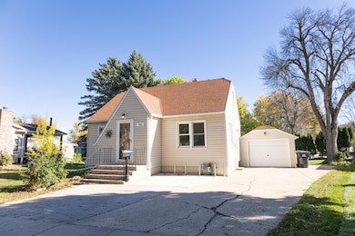 720 Winifred St, Worthington, MN 56187 - photo 5