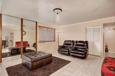 Montebello - 7207 (4)