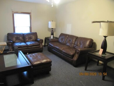 2917 Ruark Living Rm (1)