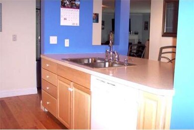 19 Broad St unit 301, Merrimac, MA 01860 - photo 5