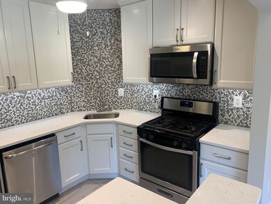 3535 Chevy Chase Lake Dr unit 302, Chevy Chase, MD 20815 - photo 7