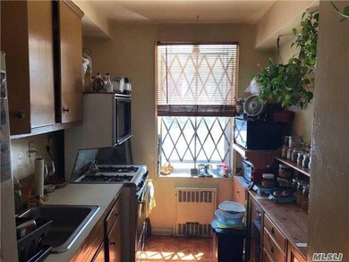 26-15 Parsons Blvd unit 6D, Flushing, NY 11354 - photo 4