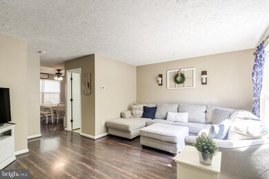 1162 Splashing Brook Dr, Abingdon, MD 21009 - photo 4