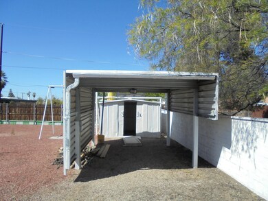 1007 E Simmons St, Tucson, AZ 85719 - photo 7