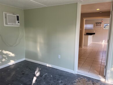 1203 1/2 Walton St, Houston, TX 77009 - photo 7