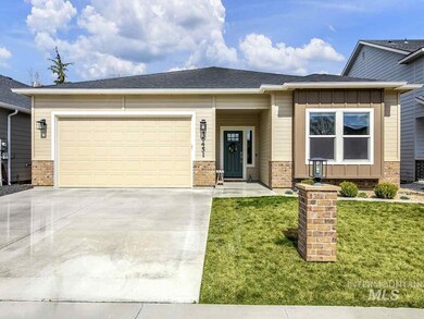 16451 N Putting Ct, Nampa, ID 83687 - photo 2