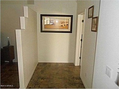 HALL DECOR WALL TO MASTER BEDROOM