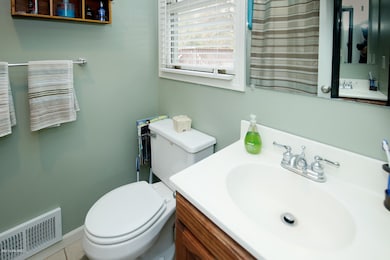 9058 Hobbit Cir, Kalamazoo, MI 49009 - photo 7