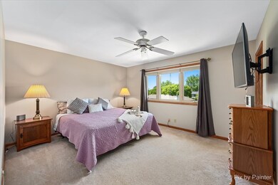 710 Chestnut Ct, Algonquin, IL 60102 - photo 7