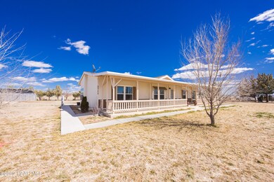 25175 N High Desert Rd, Paulden, AZ 86334 - photo 2